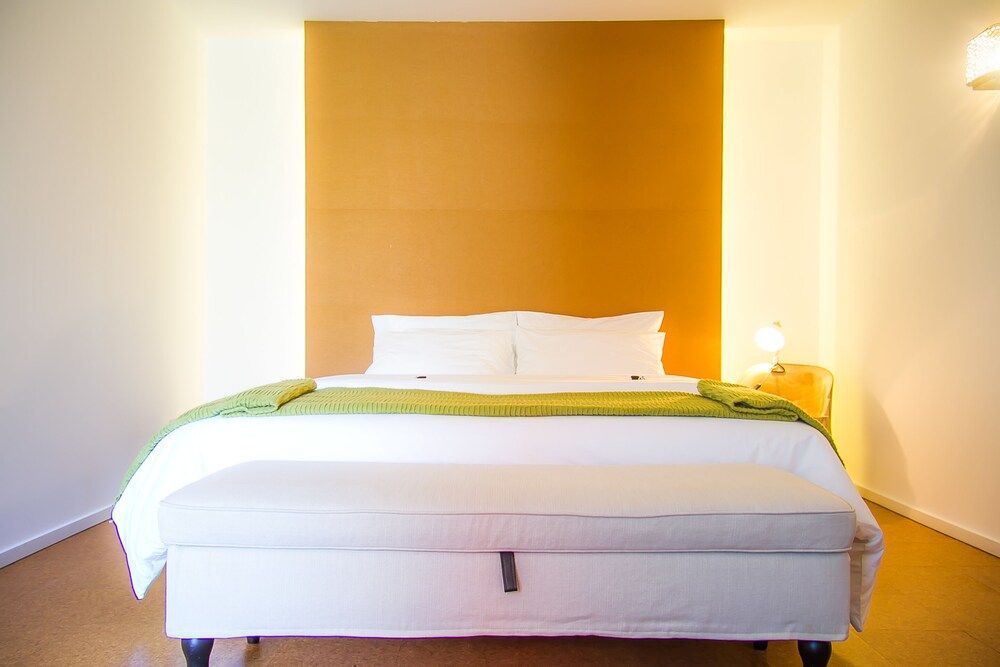 Liiiving in Porto | Oporto Garden Pool House 2
