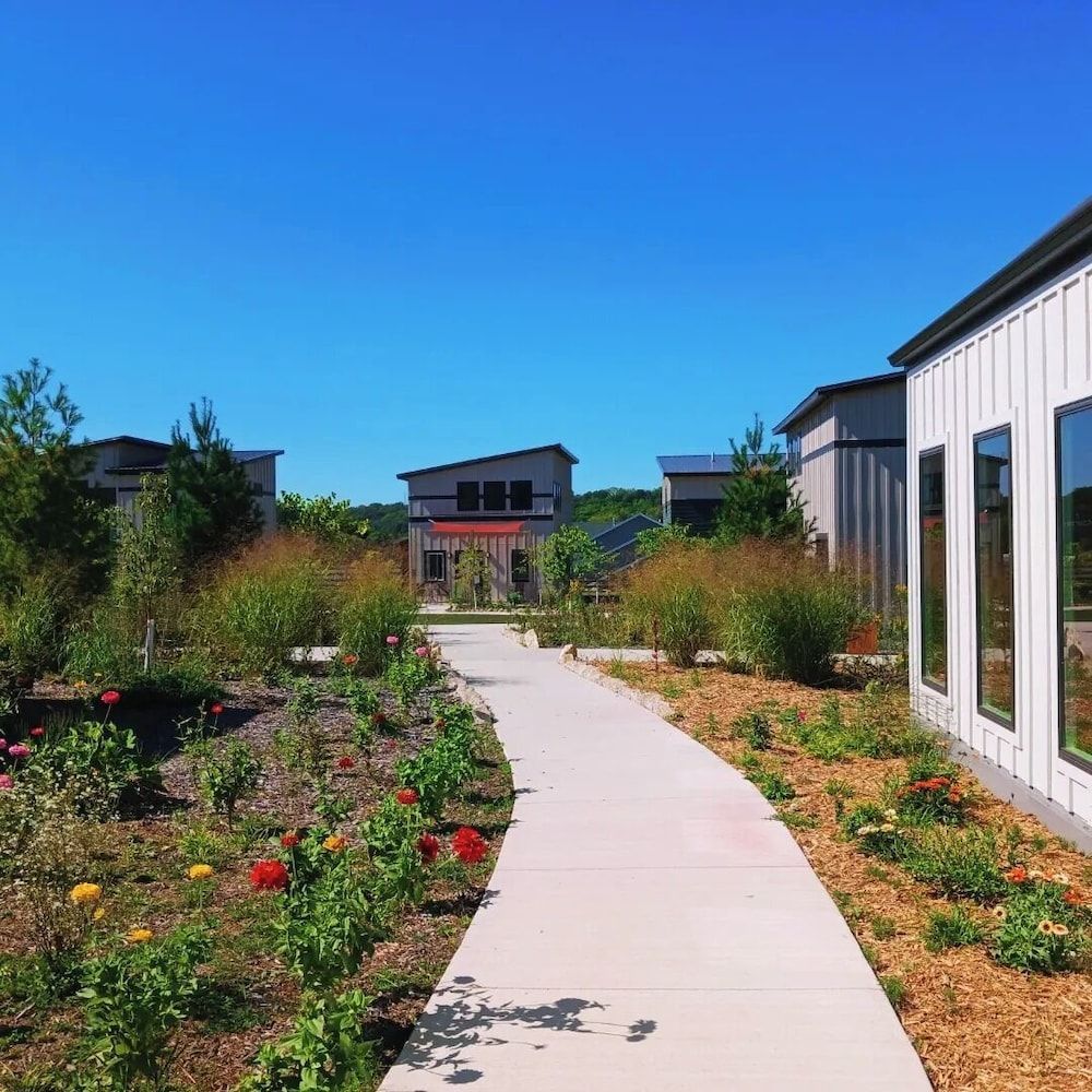 Bluffside Gardens 2