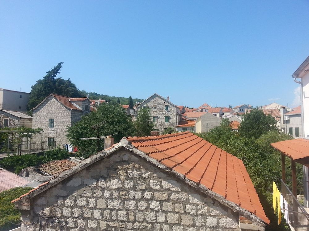 Apartments Sunce 1