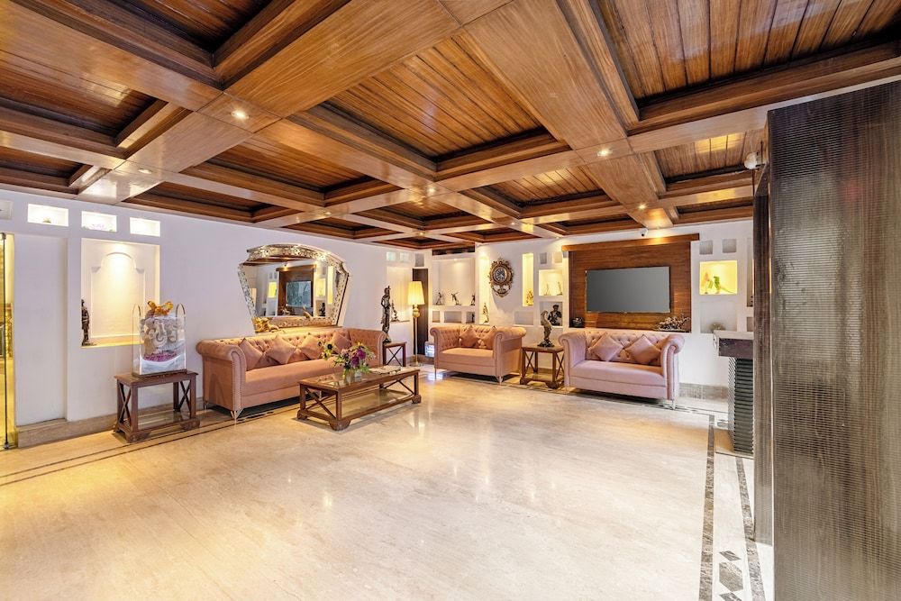 Hotel Emperor Palms at Karol Bagh 2