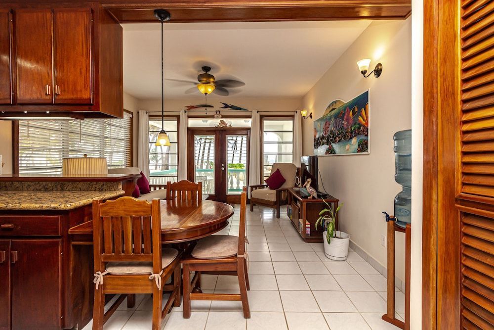 Coral Bay Villas 2