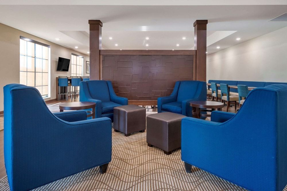 Comfort Inn & Suites North Mankato 2