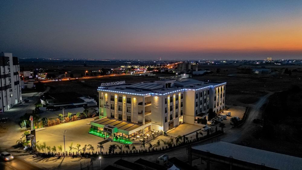 Paradisos Hotel 1