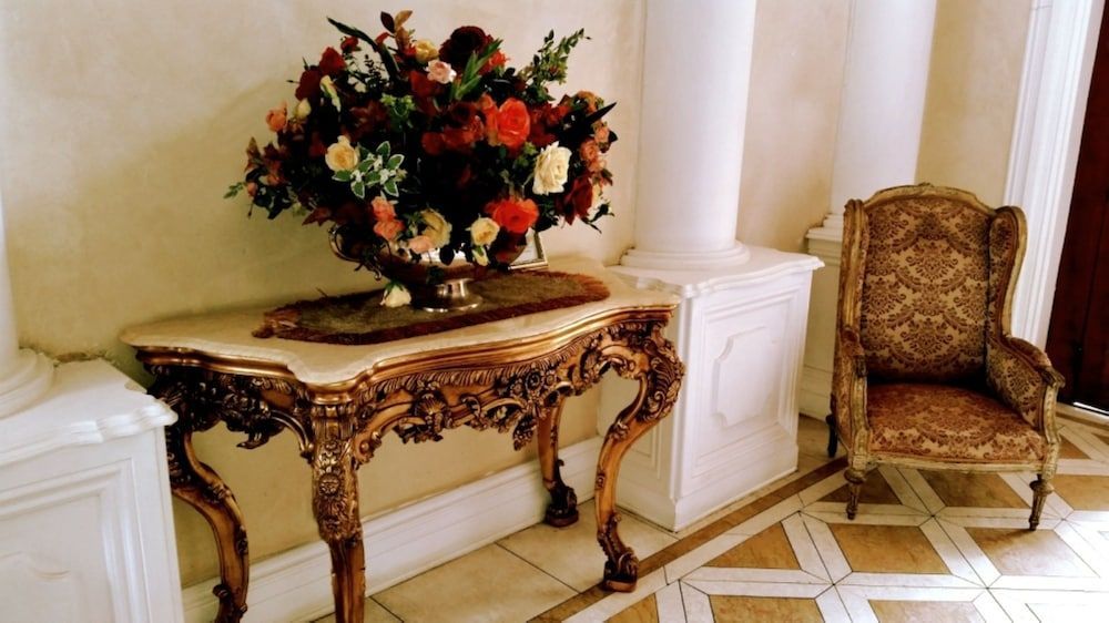 Cricklewood Manor 2
