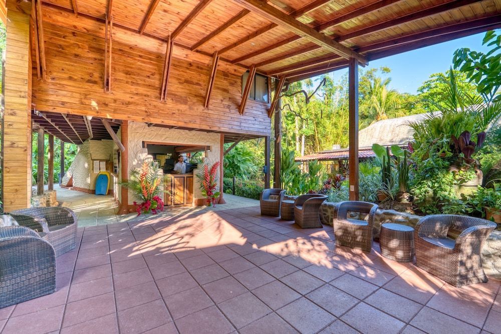 Ylang Ylang Beach Resort 2