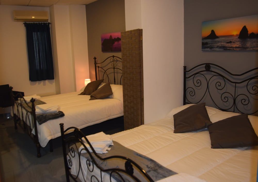 Luxury Catania 1