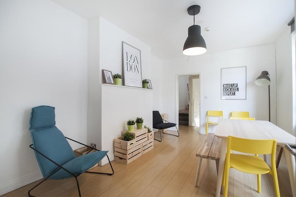 Tooting Broadway Studios & Rooms by PrimeCityHosts 1