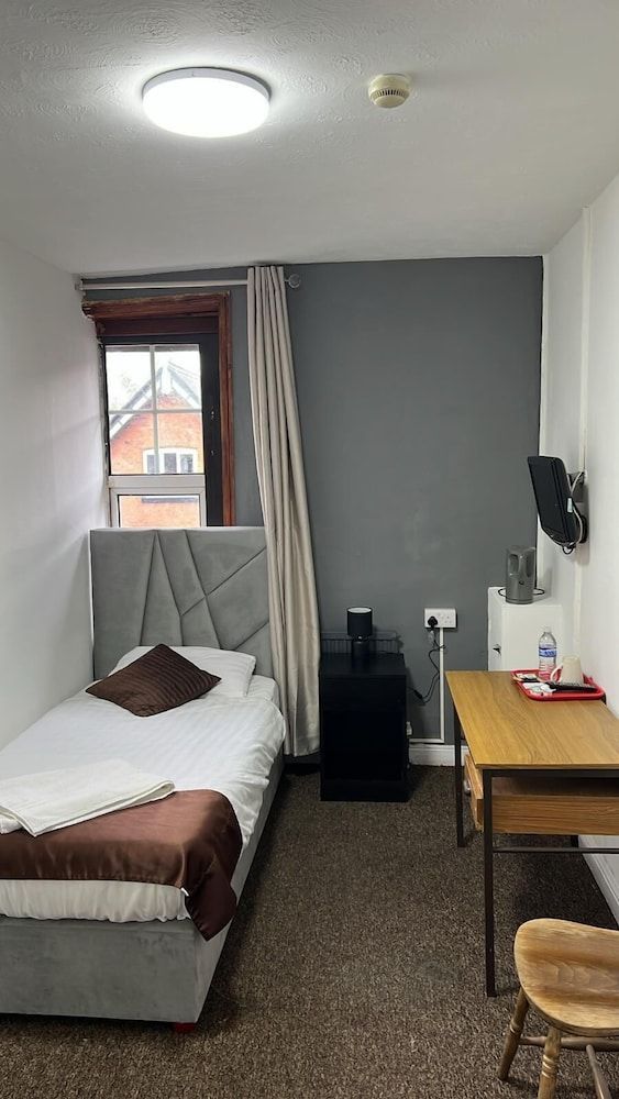 Campbells Guest House 2