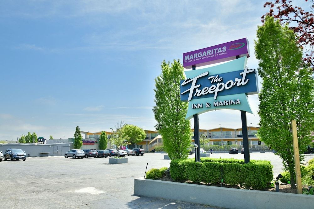 The Freeport Inn and Marina 1