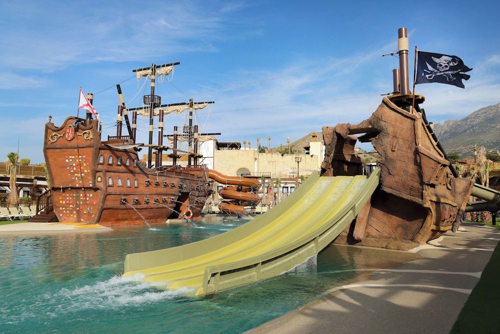 Magic Pirates Island Resort 1