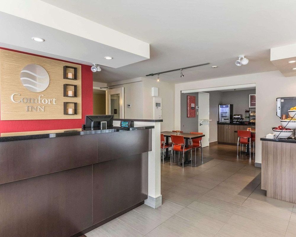 Comfort Inn Drummondville - Highway 20 2