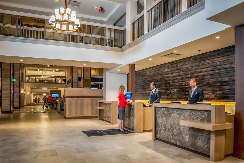 Delta Hotels by Marriott Grand Okanagan Resort 2
