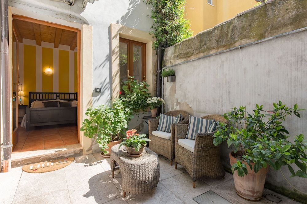 Veronetta House 1
