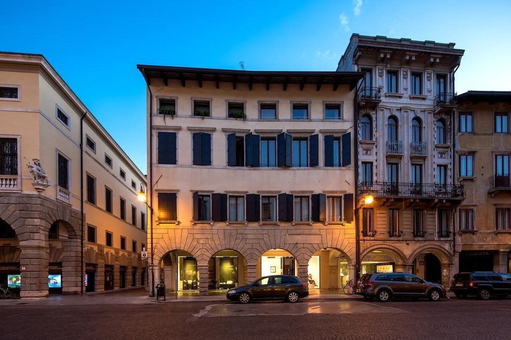 Mercatovecchio Luxury Suites 1
