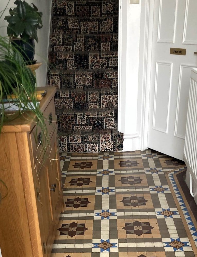 Donnington Guesthouse 2
