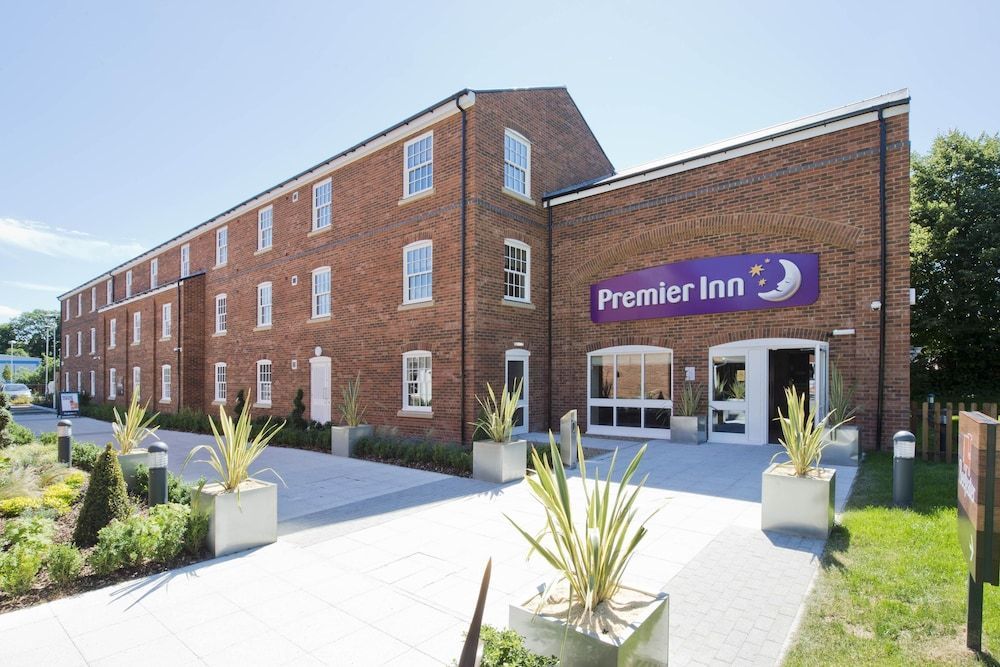 Premier Inn Farnham 1