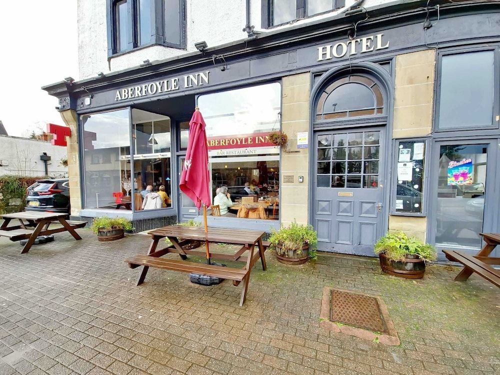 Aberfoyle Inn 1