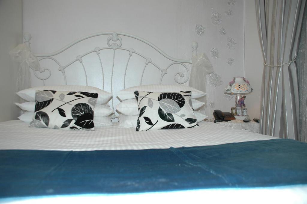 Bella Donna Hotel 1