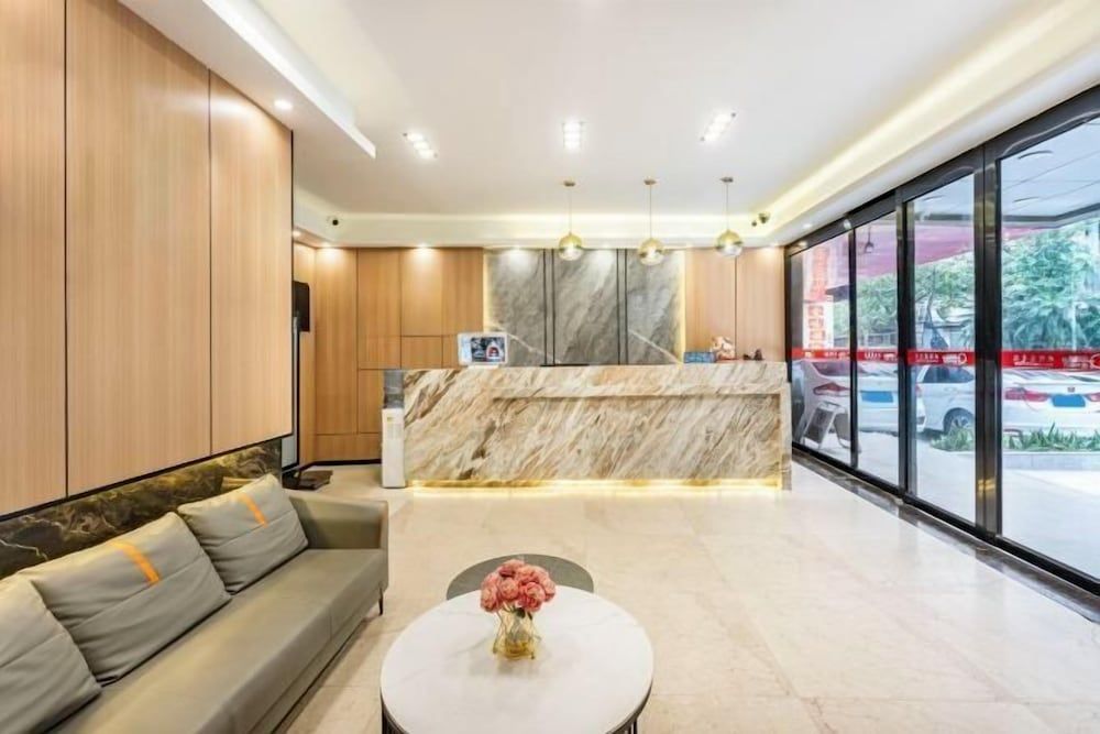 Yimi Hotel (Guangzhou Xicun Subway Station) 2