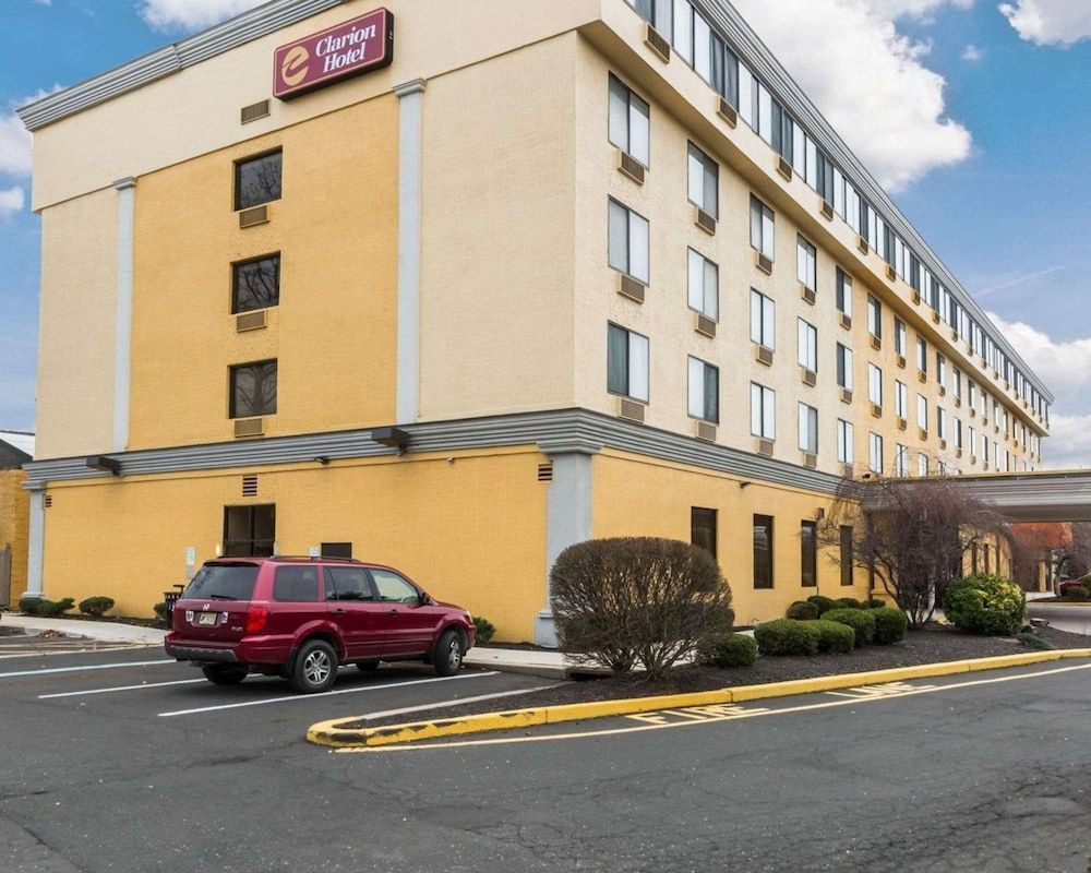 Clarion Hotel Somerset - New Brunswick 1