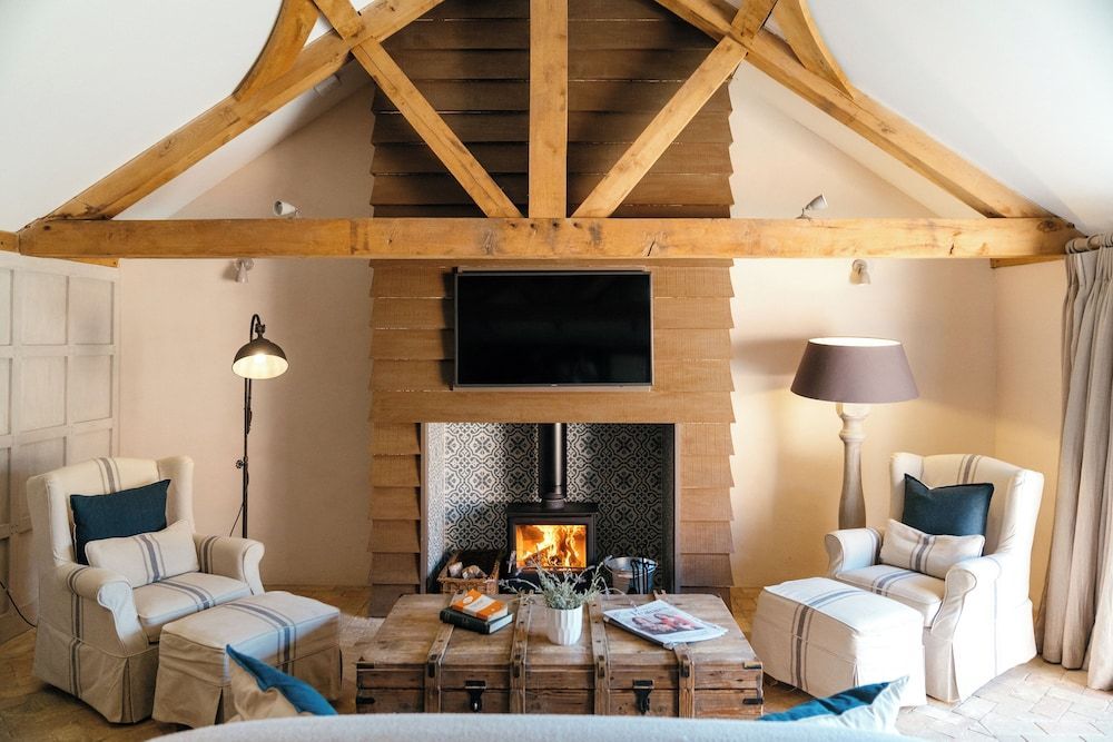 Retreat East 1