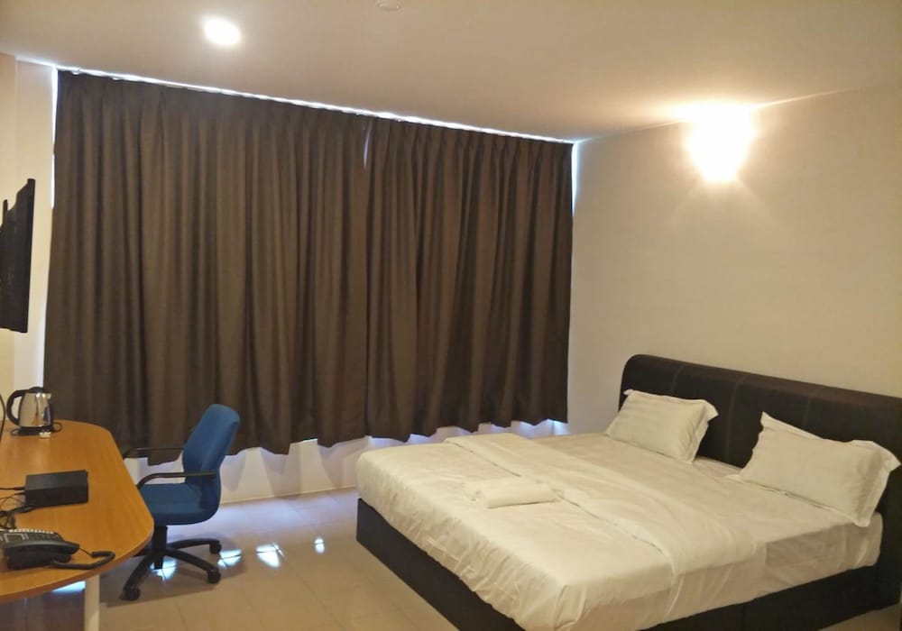 Anderson Hotel 2