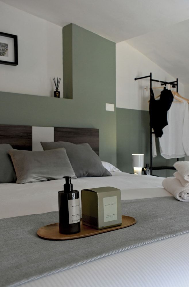 Poggio Al Lago Apartments & Rooms 2