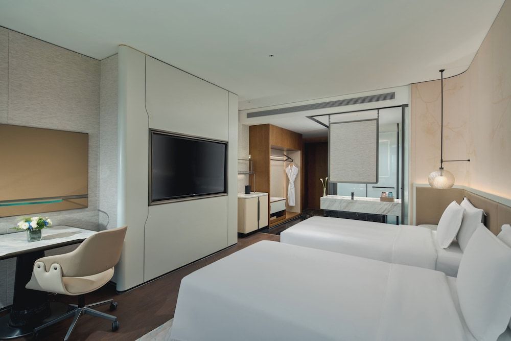 Crowne Plaza Taixing by IHG 2