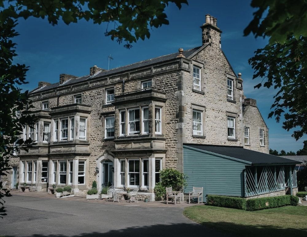 Burythorpe House 1