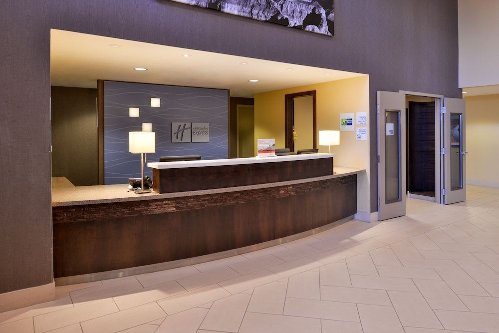Holiday Inn Express & Suites PAGE - LAKE POWELL AREA by IHG 2