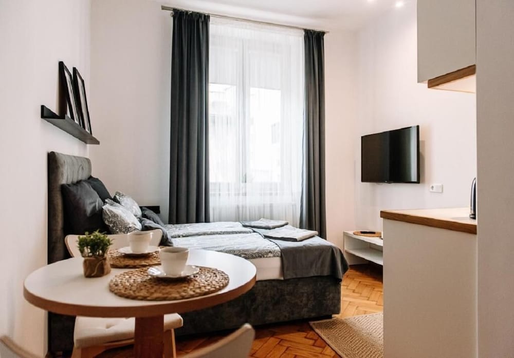 Memory Apartments 2