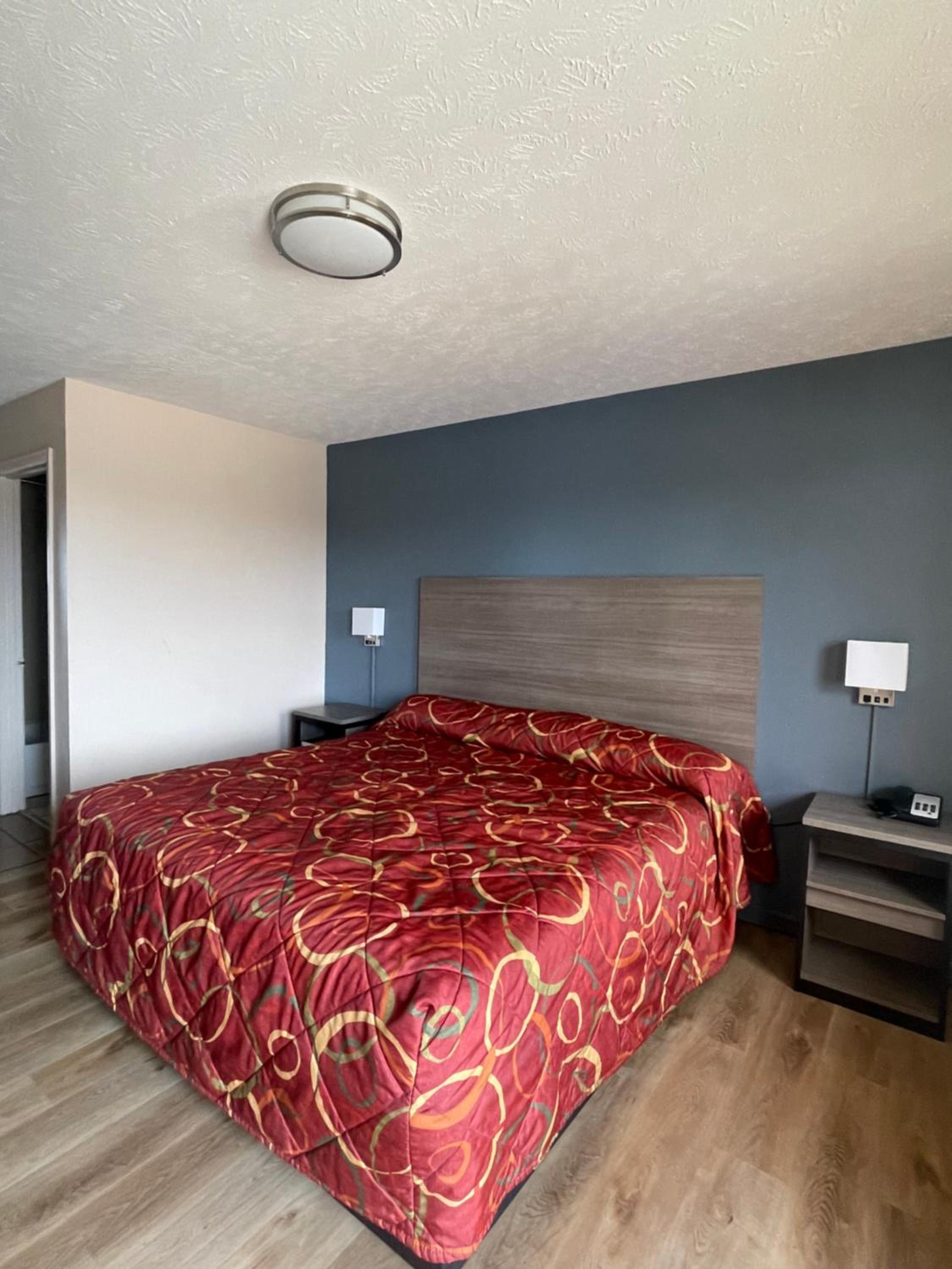 Garden Inn Suites 2