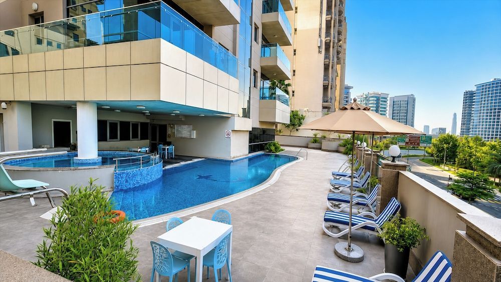 Tulip Creek Hotel Apartments 1
