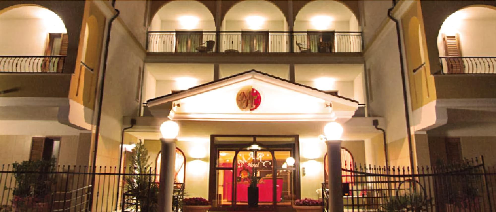 Marc Hotel 2