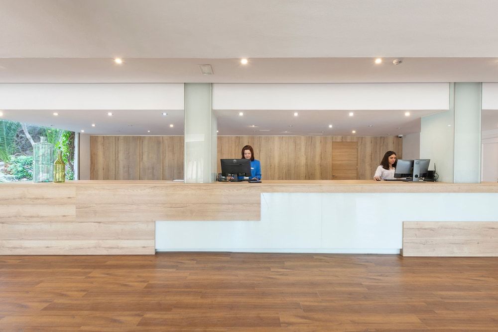 Mar Hotels Paguera & Spa 2