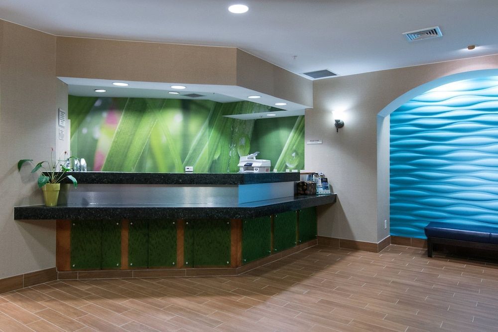 SpringHill Suites by Marriott Greensboro 2