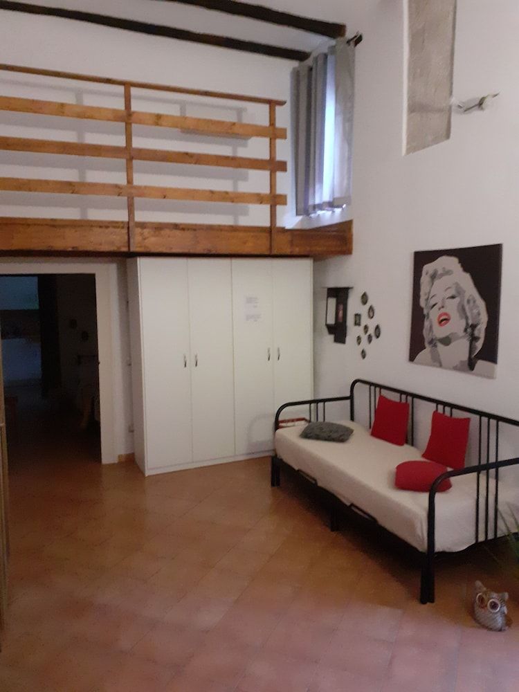 Casa Normanna 1