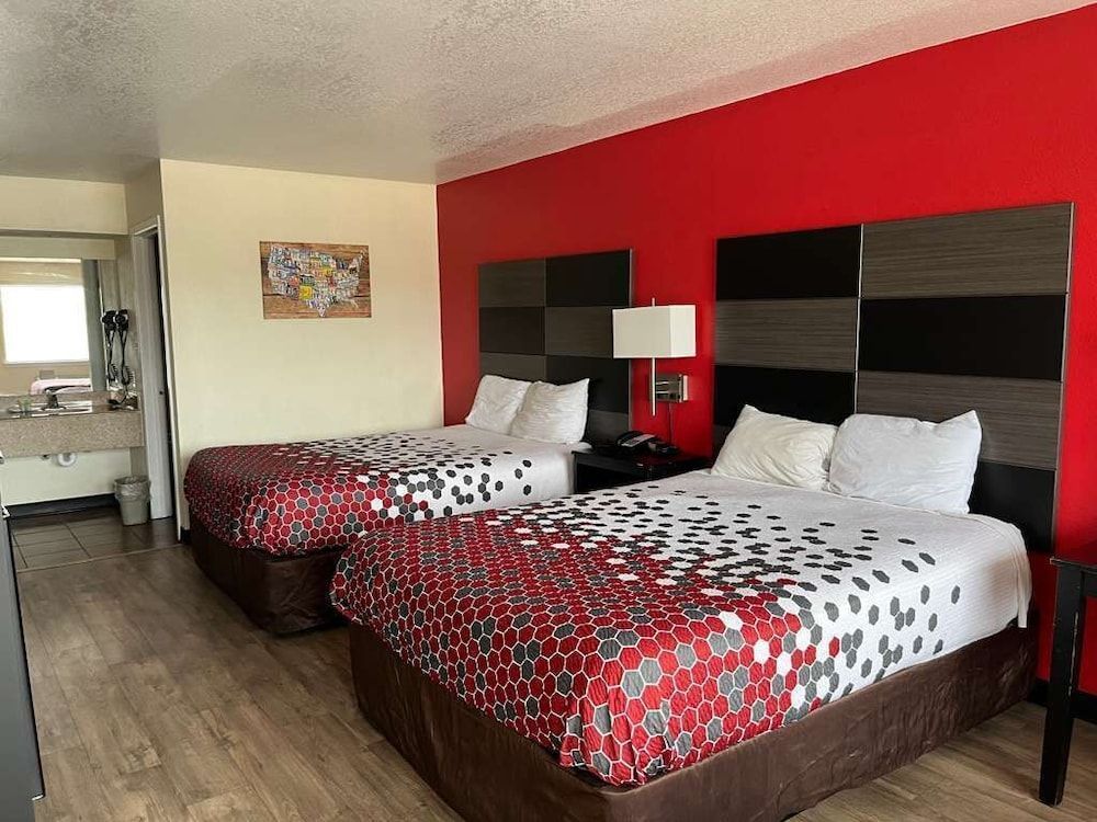 FairBridge Inn & Suites near Riverwalk - Alamo 2