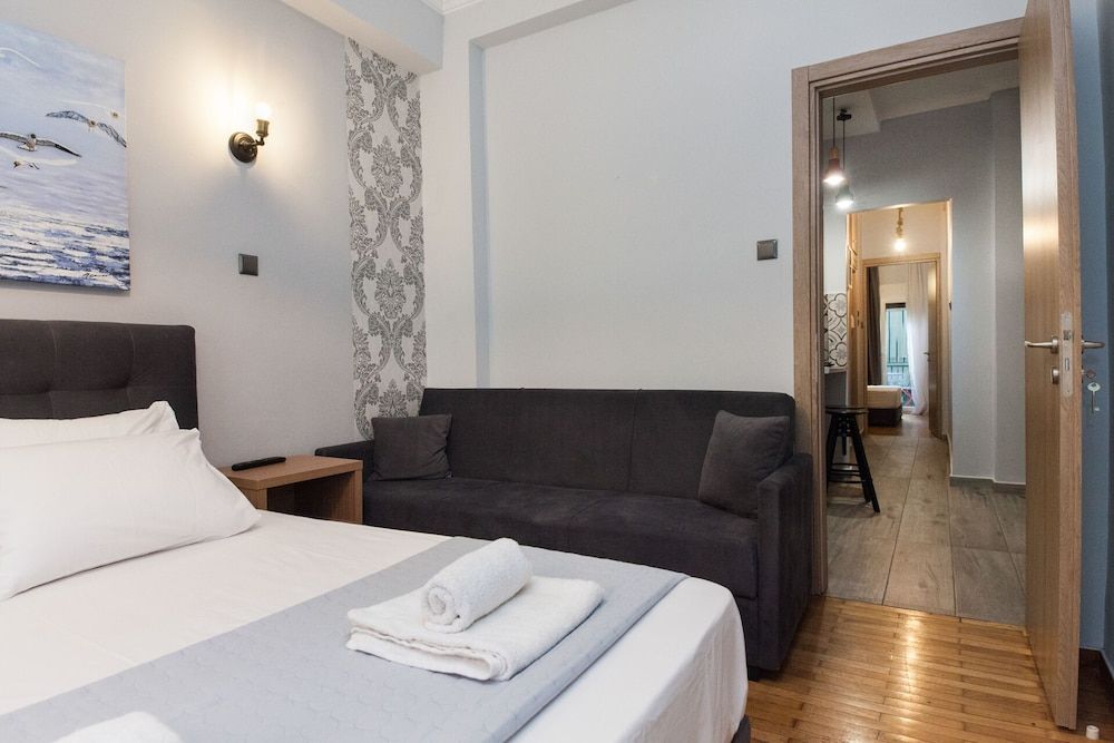 Metaxourgio 2 Bd Gem for Urban Explorers 1