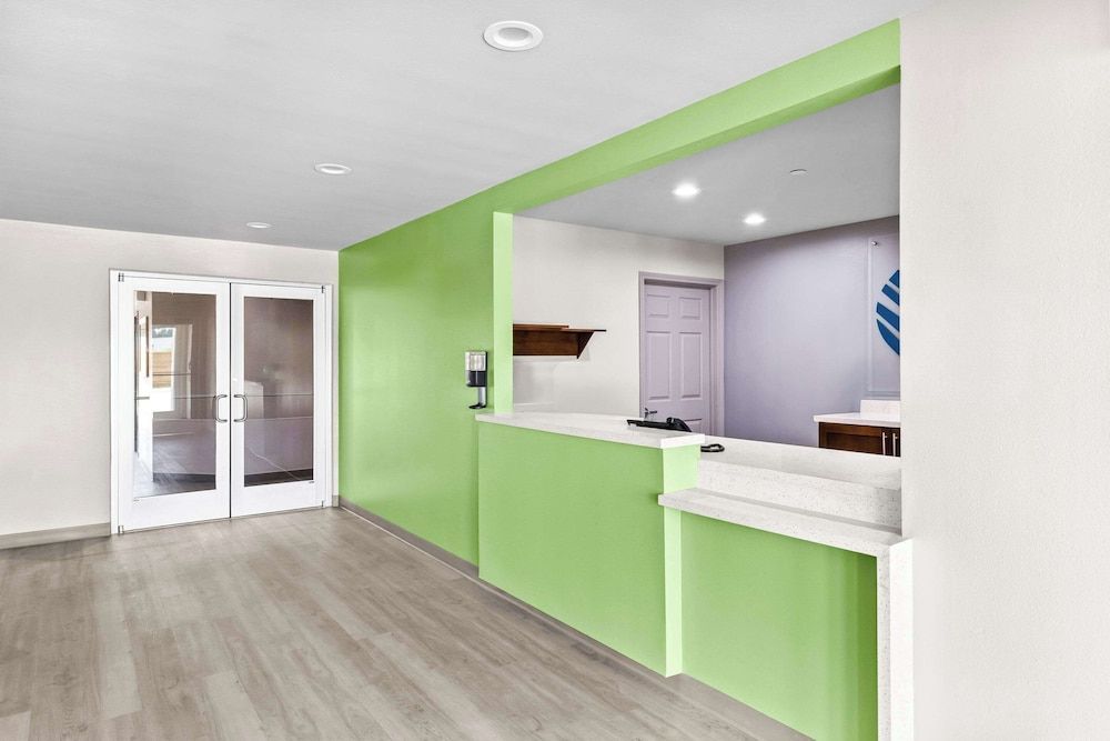 WoodSpring Suites South Houston Hobby 2