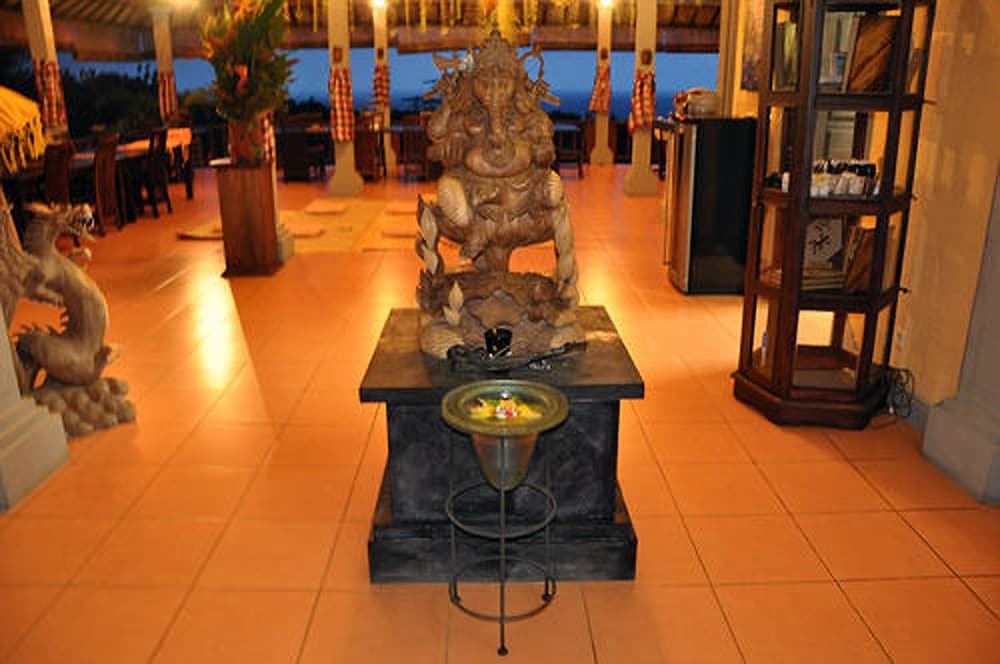 Puri Mangga Sea View Resort and Spa 2