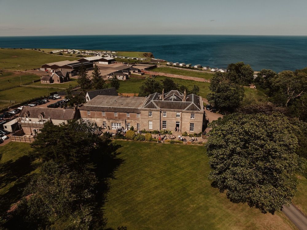 Marshall Meadows Manor House 1