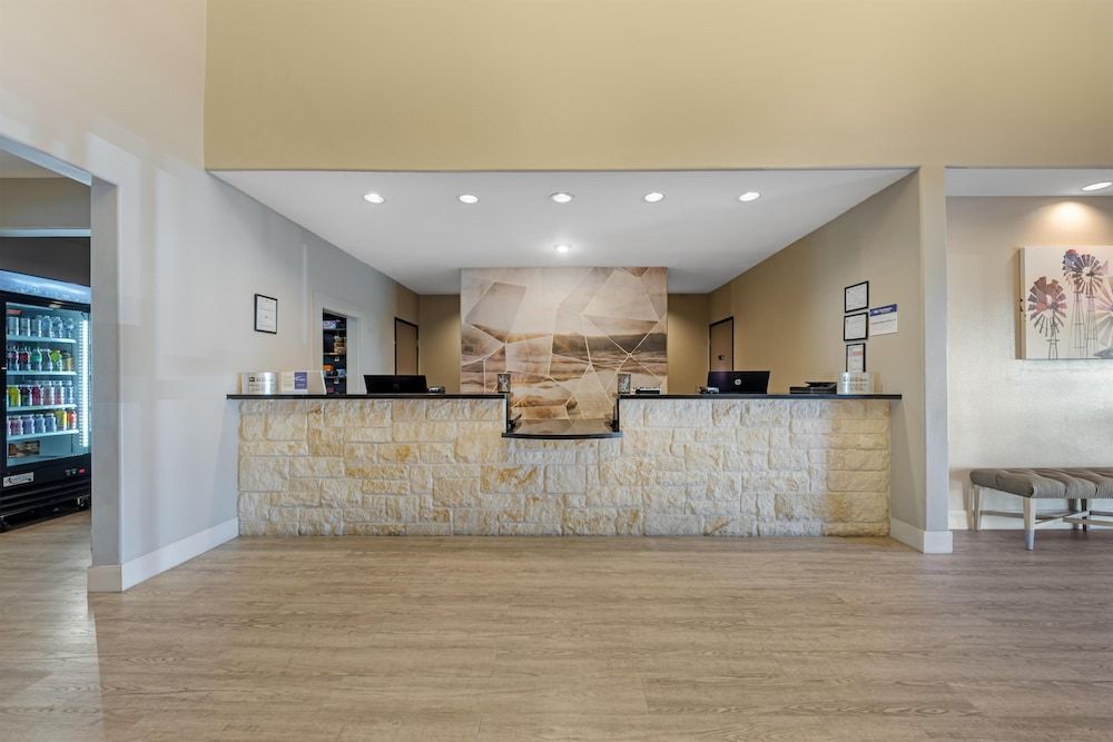 Best Western Plus Killeen - Fort Hood Hotel & Suites 2