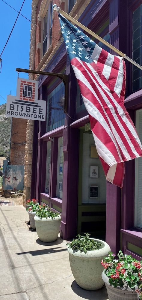 Bisbee Brownstone Suites 1