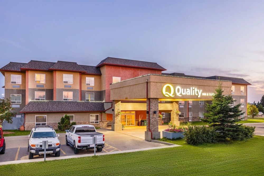 Quality Inn & Suites Rimbey 1