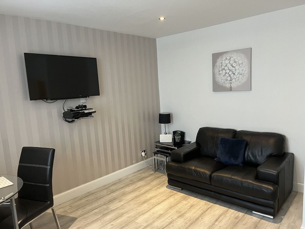 Chapel Street Stay - SJA Stays - 2 Bed Apartment 1