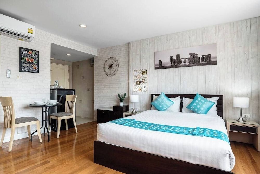 Nara Suite Residence Bangkok 1