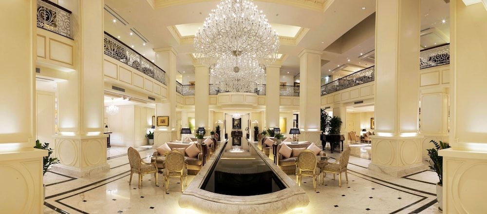 Apricot Hotel 2