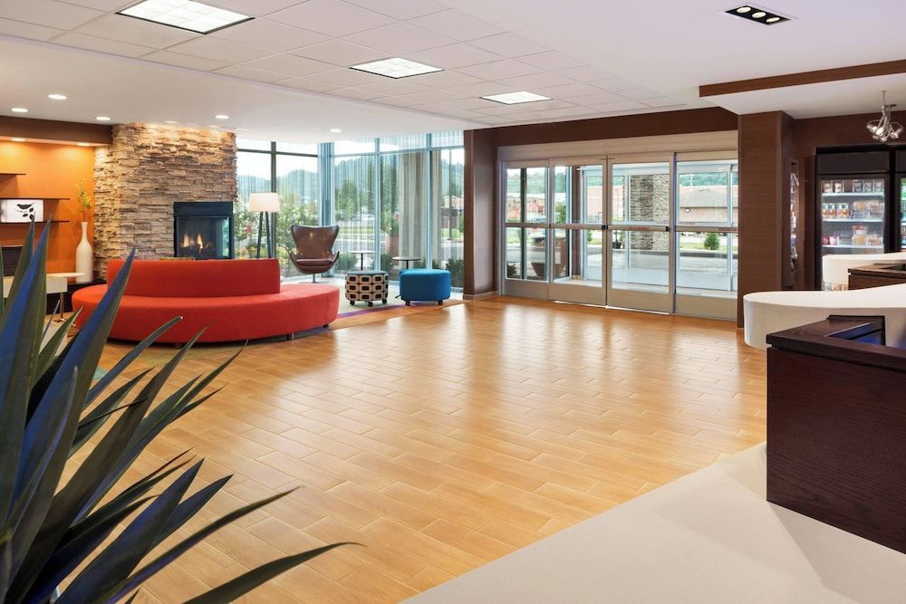 Fairfield Inn & Suites by Marriott Athens 2