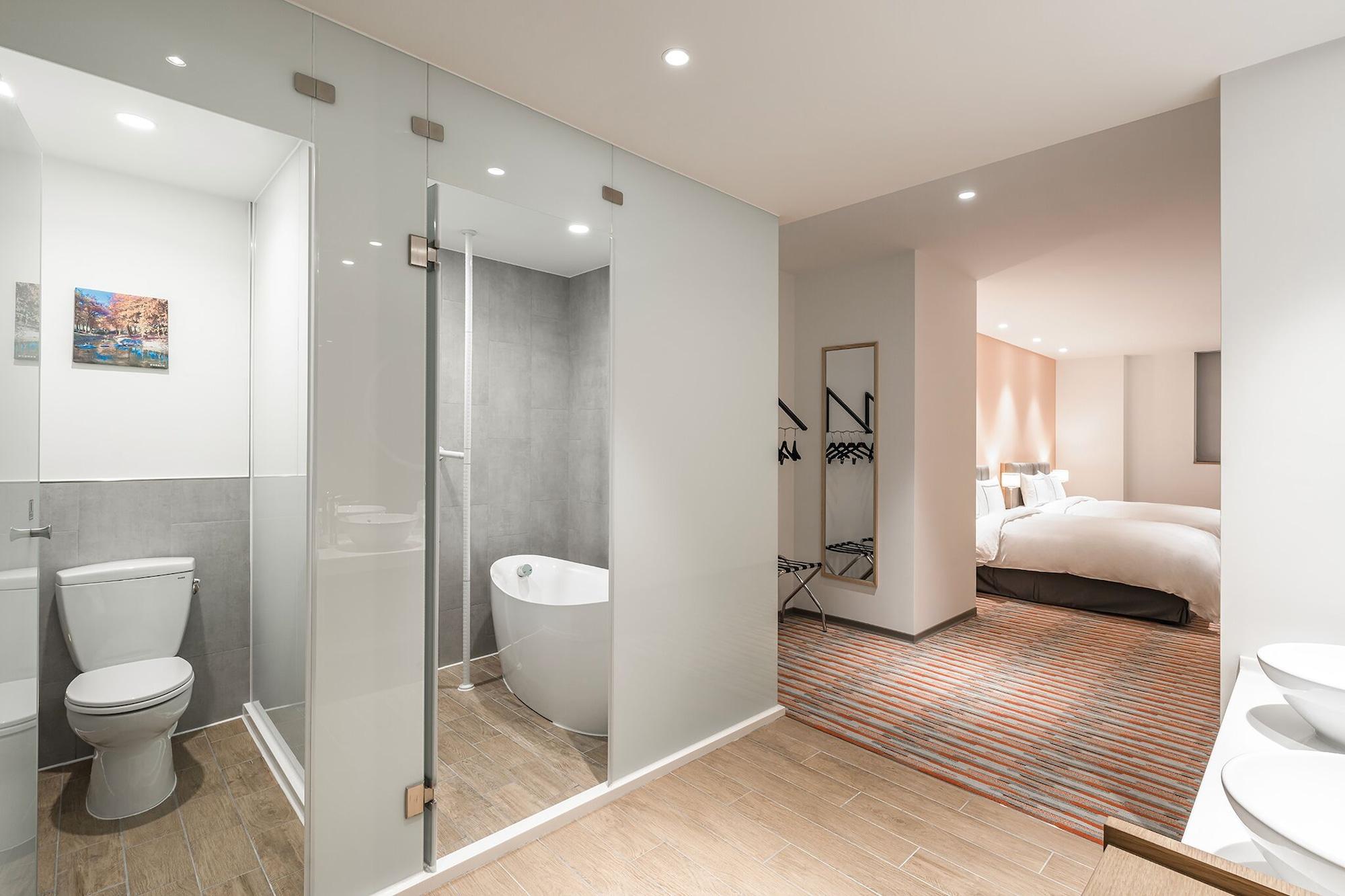 Phoenix Hotel Taichung 1